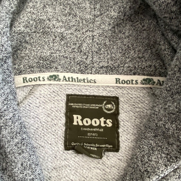 Roots salt and pepper kanga hoodie size medium - Picture 8 of 13